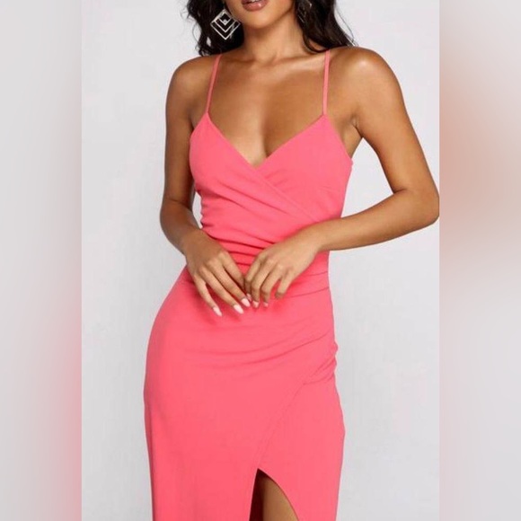NWT Pink Windsor Maxi Dress! - Picture 2 of 10